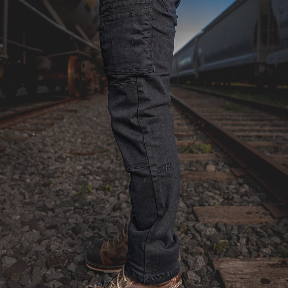 
                  
                    FX-1 Slim Work Jeans Blackout
                  
                