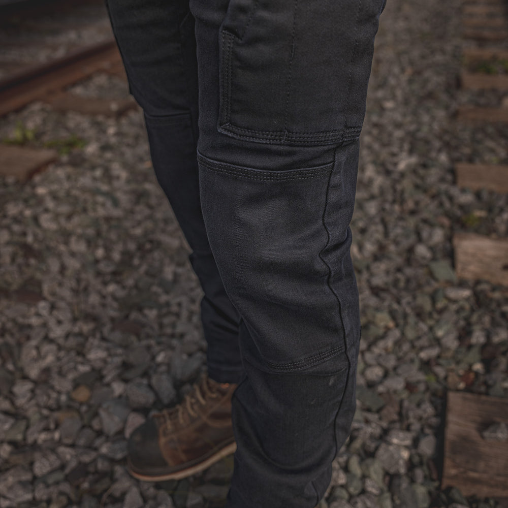 
                  
                    FX-1 Slim Work Jeans Blackout
                  
                