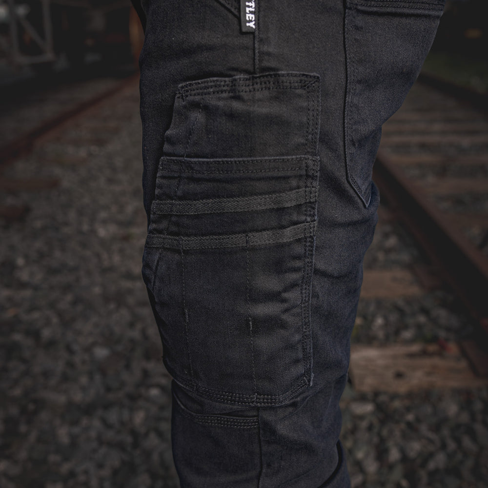 
                  
                    FX-1 Slim Work Jeans Blackout
                  
                