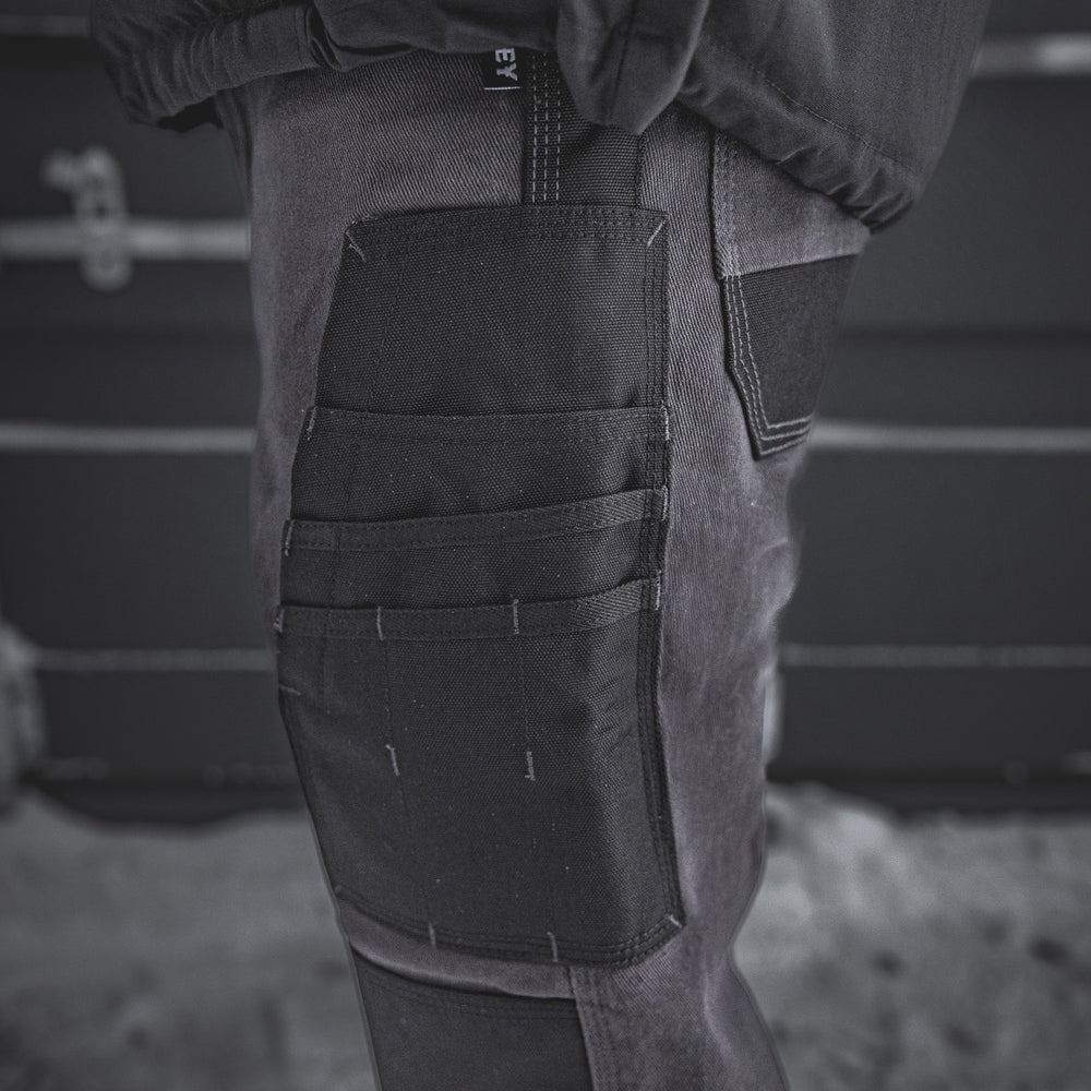 
                  
                    RX-1 Relaxed Pro Pants Gunmetal
                  
                