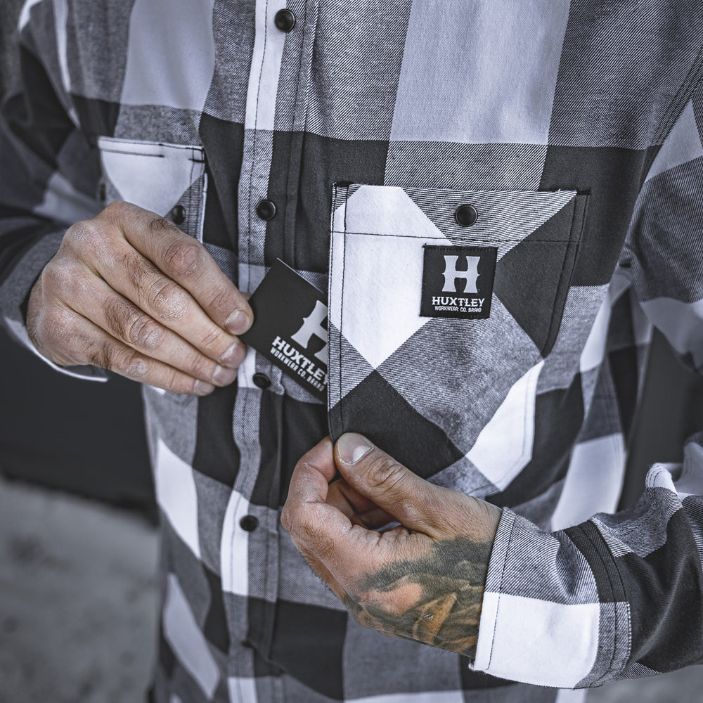 
                  
                    HD-57 Flex Flannel White/ Charcoal
                  
                