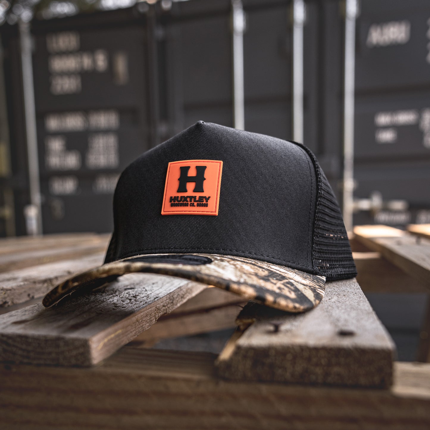 
                  
                    HS-73 Classic Snapback Black/ Hunter Camo/ Neon Orange
                  
                