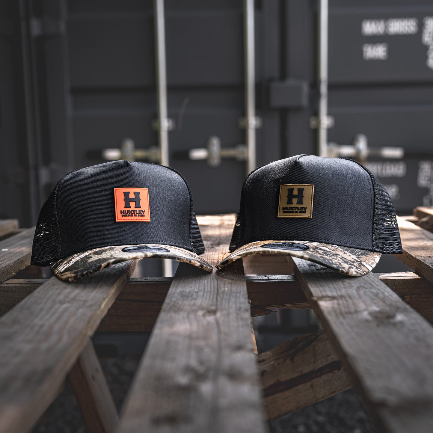 
                  
                    HS-73 Classic Snapback Black/ Hunter Camo/ Timber
                  
                