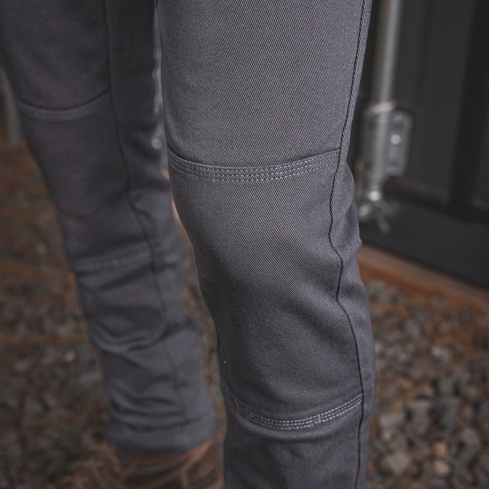 
                  
                    FX-1 Slim All Day Pants Gunmetal
                  
                