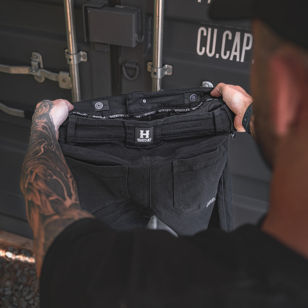
                  
                    FX-1 Slim All Day Pants Blackout
                  
                