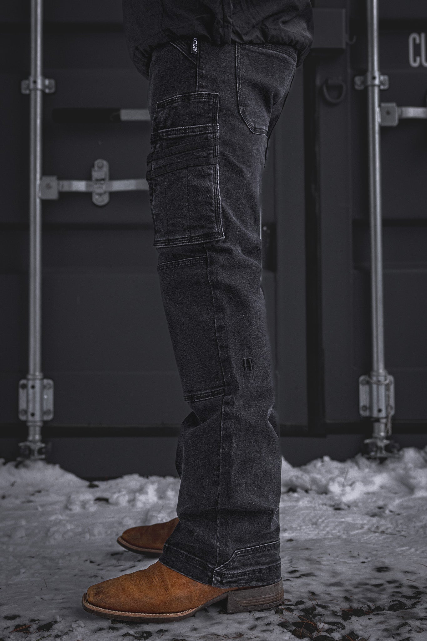 
                  
                    BX-1 Bootcut Work Jeans Stonewashed Black
                  
                