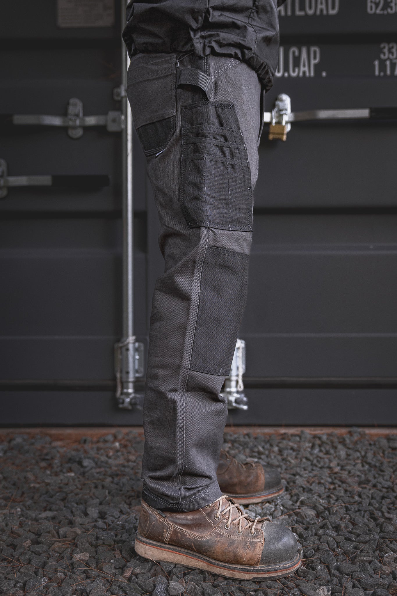
                  
                    RX-1 Relaxed Pro Pants Gunmetal
                  
                