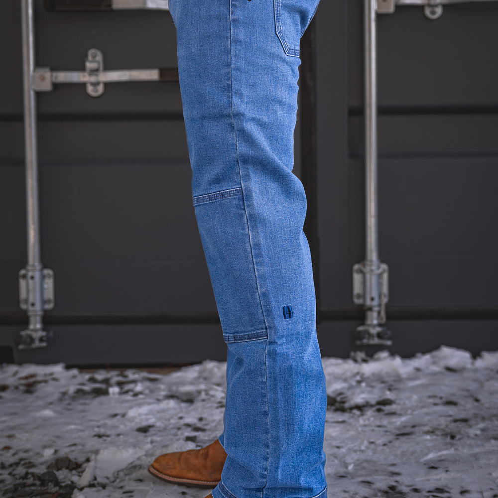
                  
                    BX-1 Bootcut Flex Jeans Stonewashed Blue
                  
                
