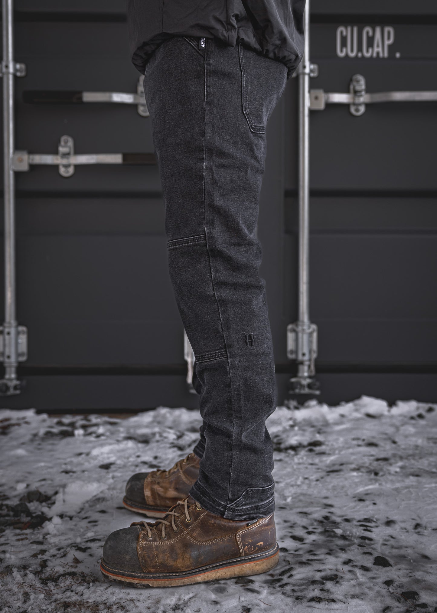 
                  
                    FX-1 Slim Flex Jeans Stonewashed Black
                  
                