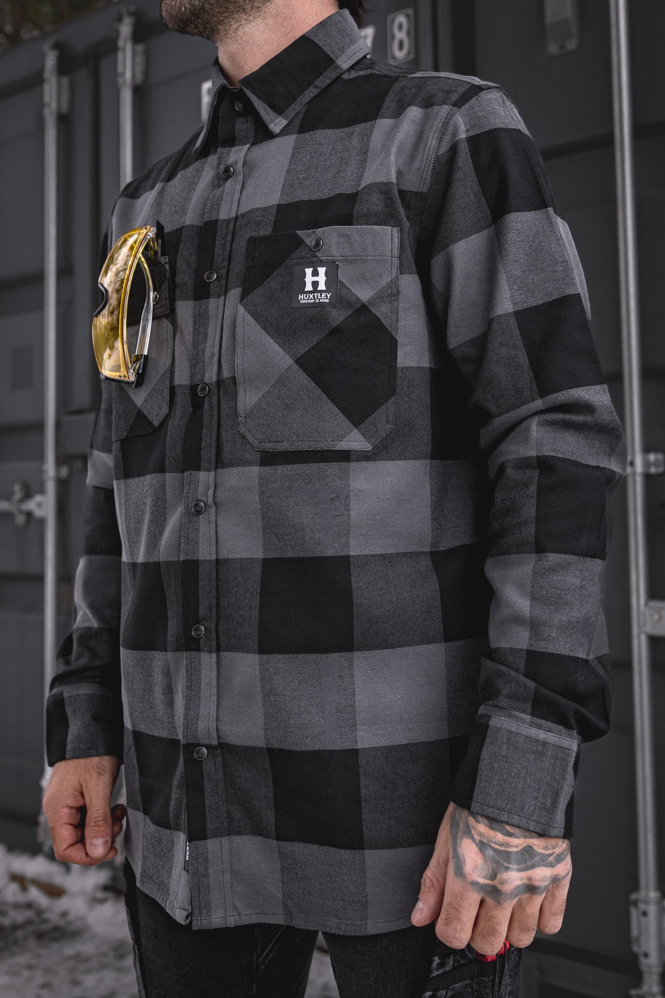 
                  
                    HD-57 Flex Flannel Charcoal/ Black
                  
                