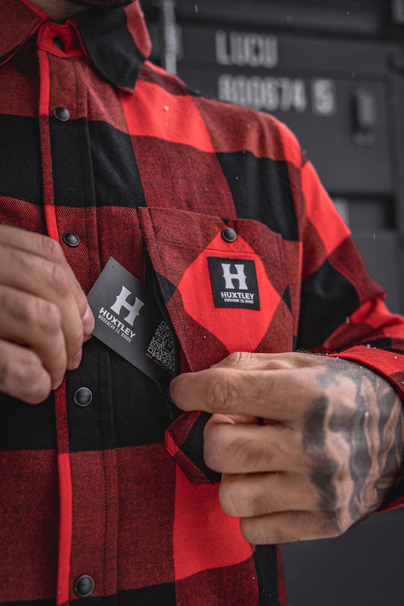 
                  
                    HD-57 Flex Flannel Vintage Red/ Black
                  
                