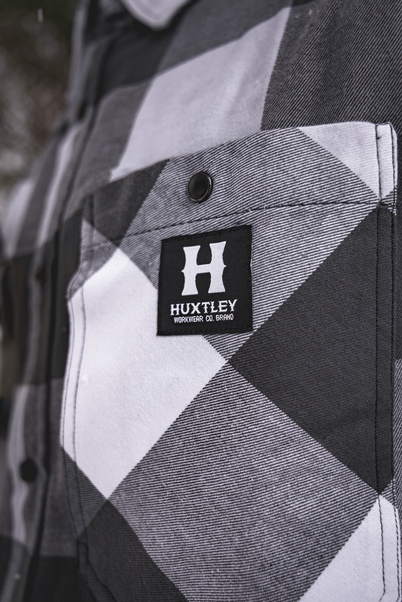 
                  
                    HD-57 Flex Flannel White/ Charcoal
                  
                