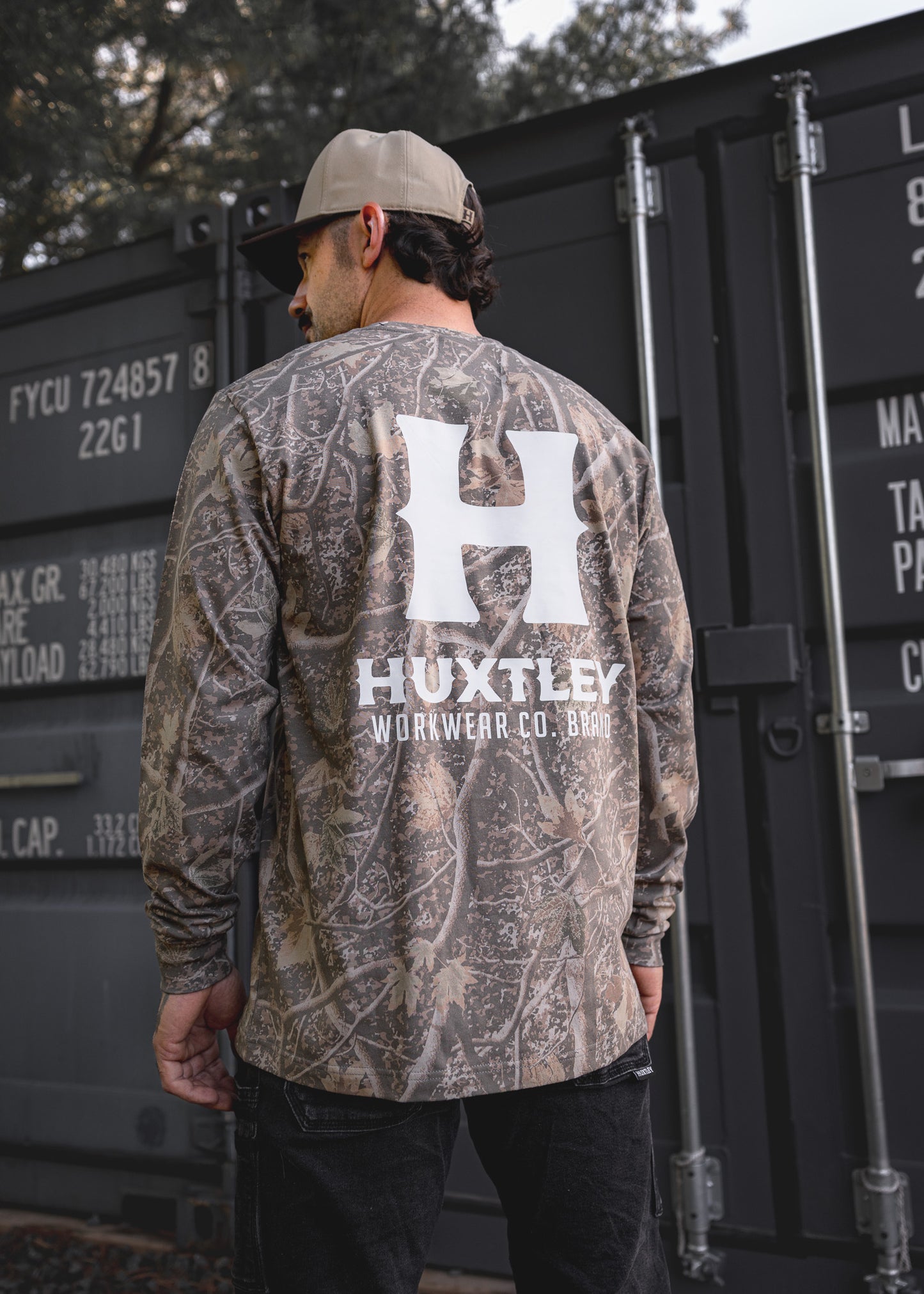 
                  
                    HX-226 "Full Print" L/S Tee Deadwood Camo/ White
                  
                