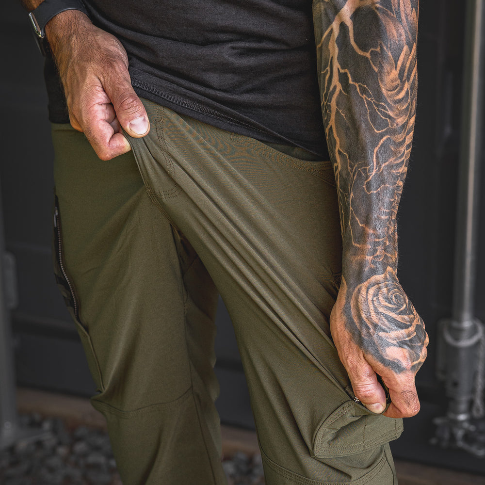 
                  
                    RX-1 Relaxed Lightweight Work Pants O.D. Green
                  
                