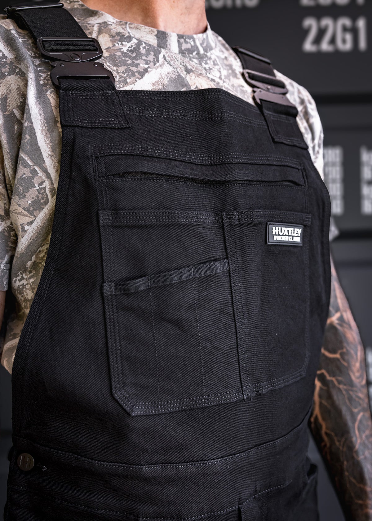 
                  
                    RX-1 Relaxed Work Bib Blackout
                  
                