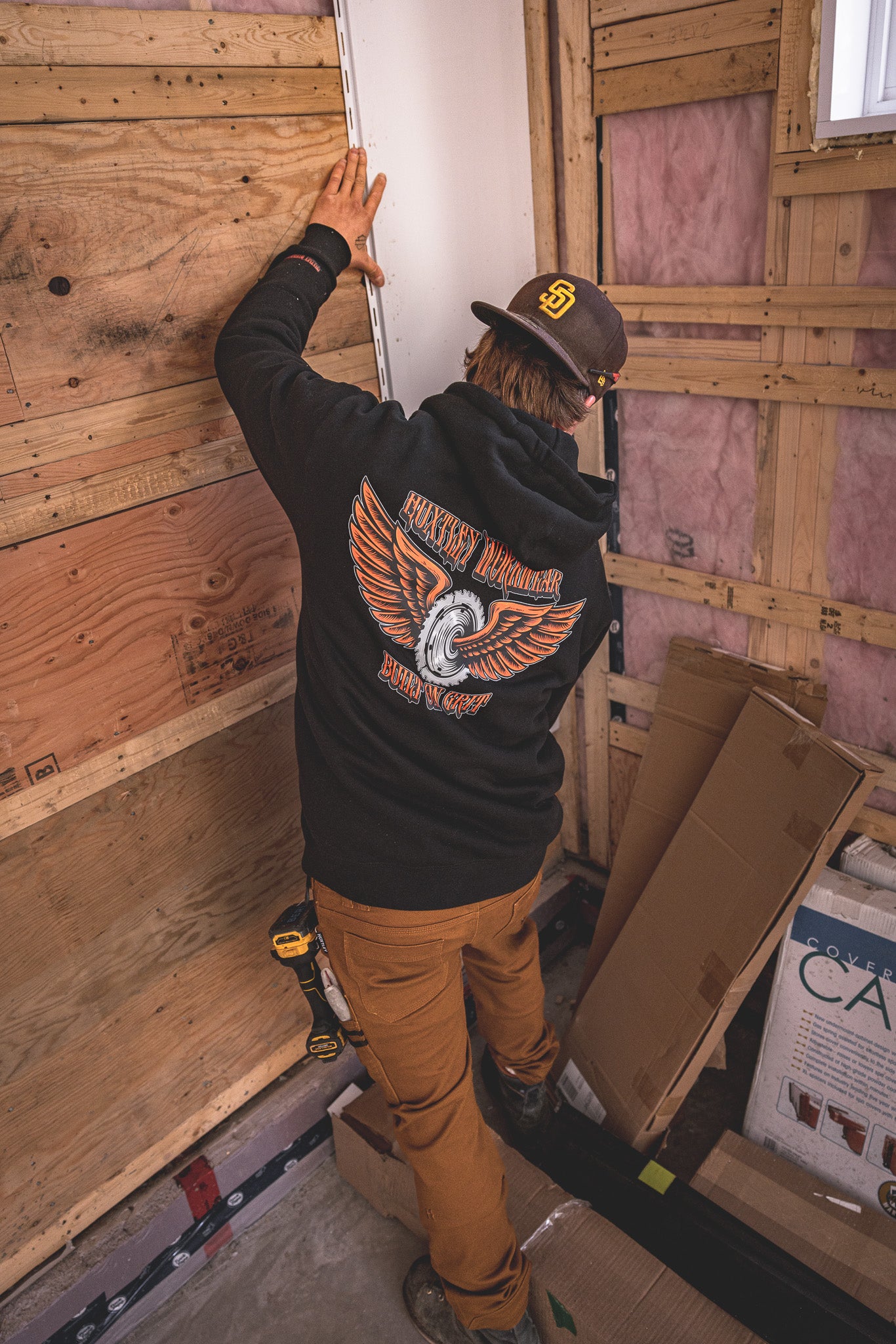 
                  
                    HX-717 Heavyweight Hoodie "Built On Grit"
                  
                