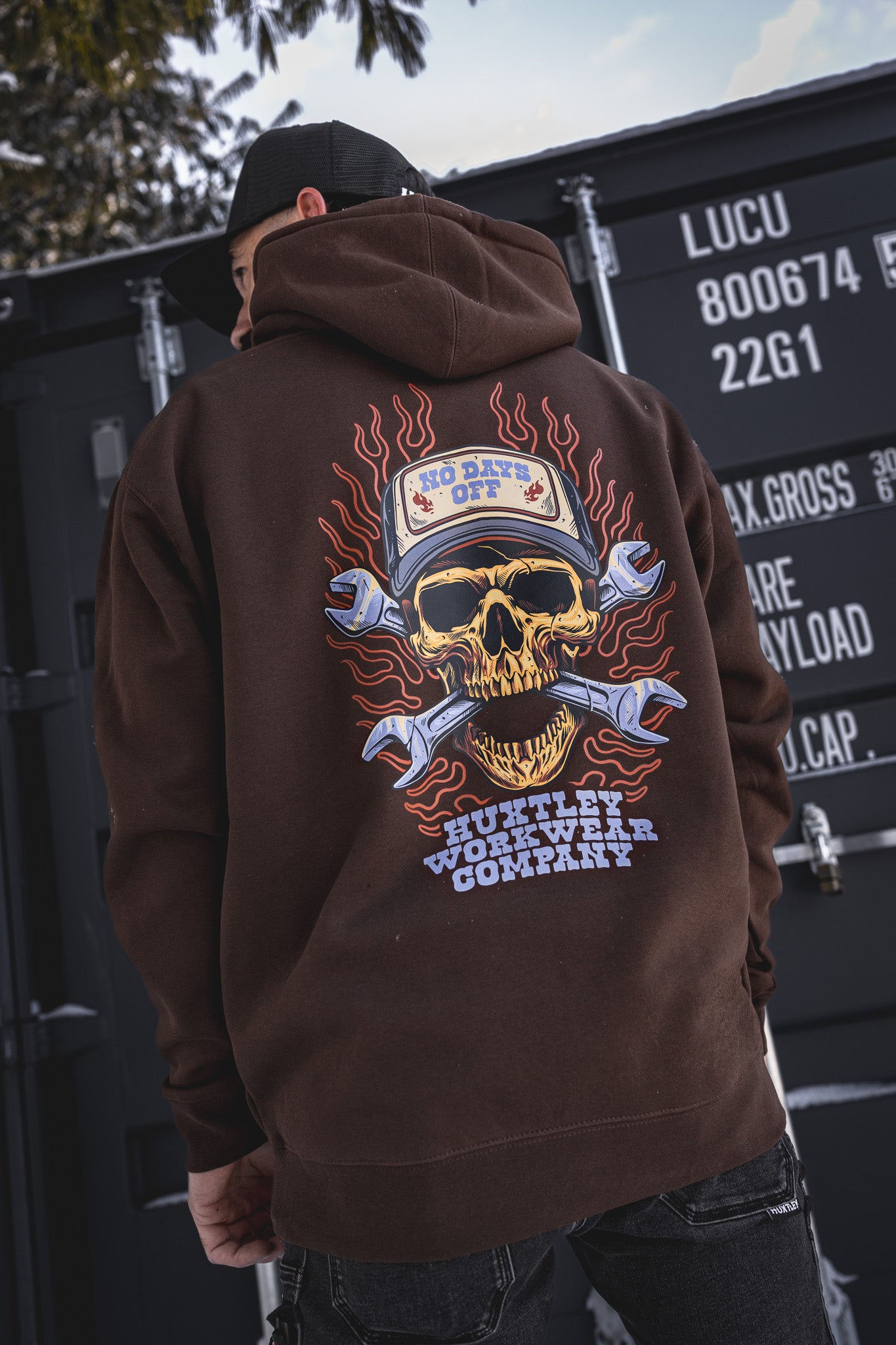 
                  
                    HX-717 Heavyweight Hoodie "No Days Off" Mud
                  
                