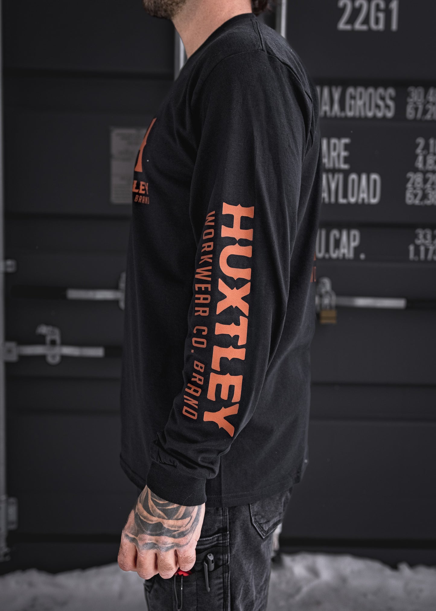 
                  
                    HX-226 "Full Print" L/S Tee Black/ Whiskey
                  
                