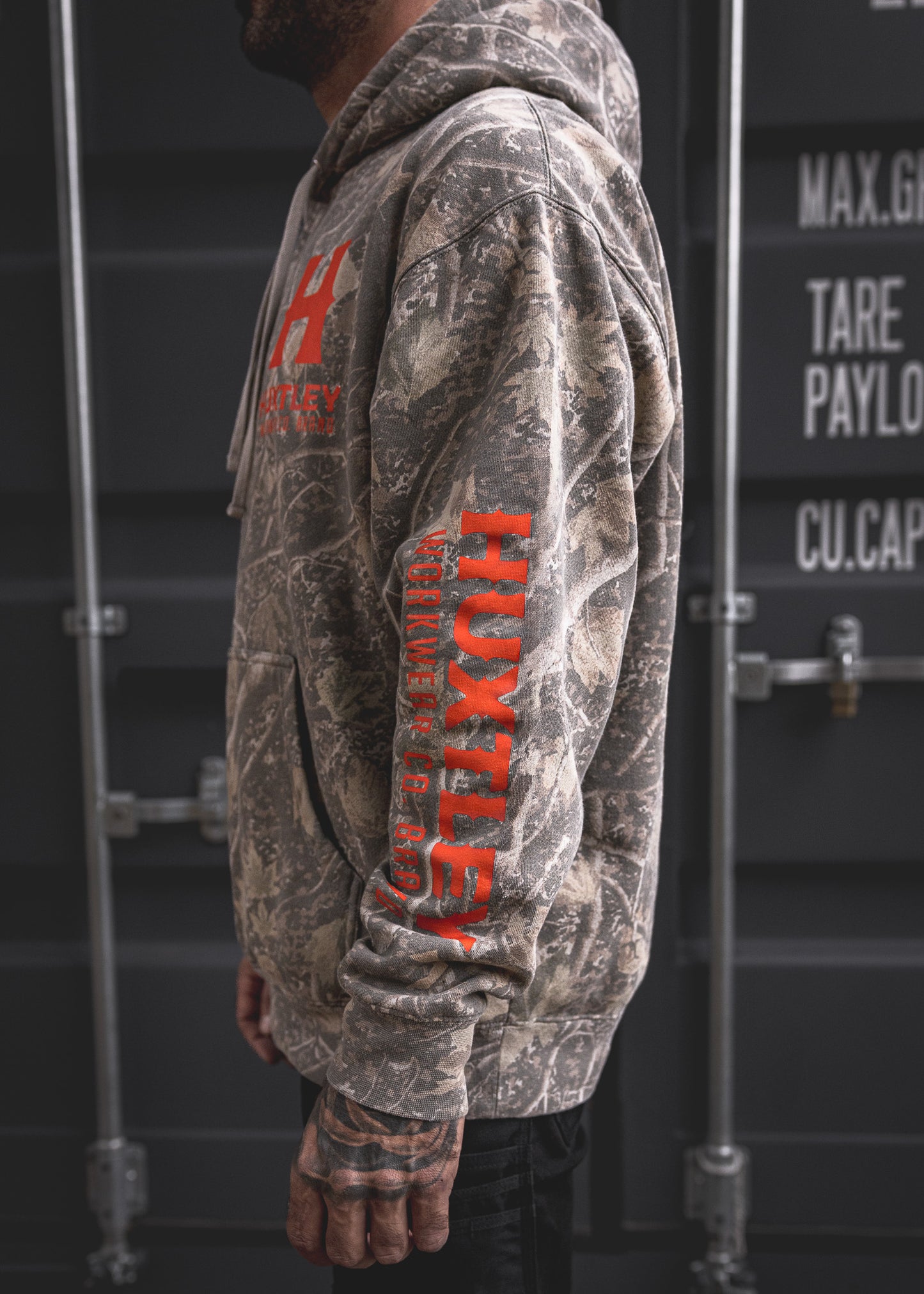 
                  
                    HX-717 Heavyweight Hoodie "Full Print" Deadwood Camo/ Neon Orange
                  
                