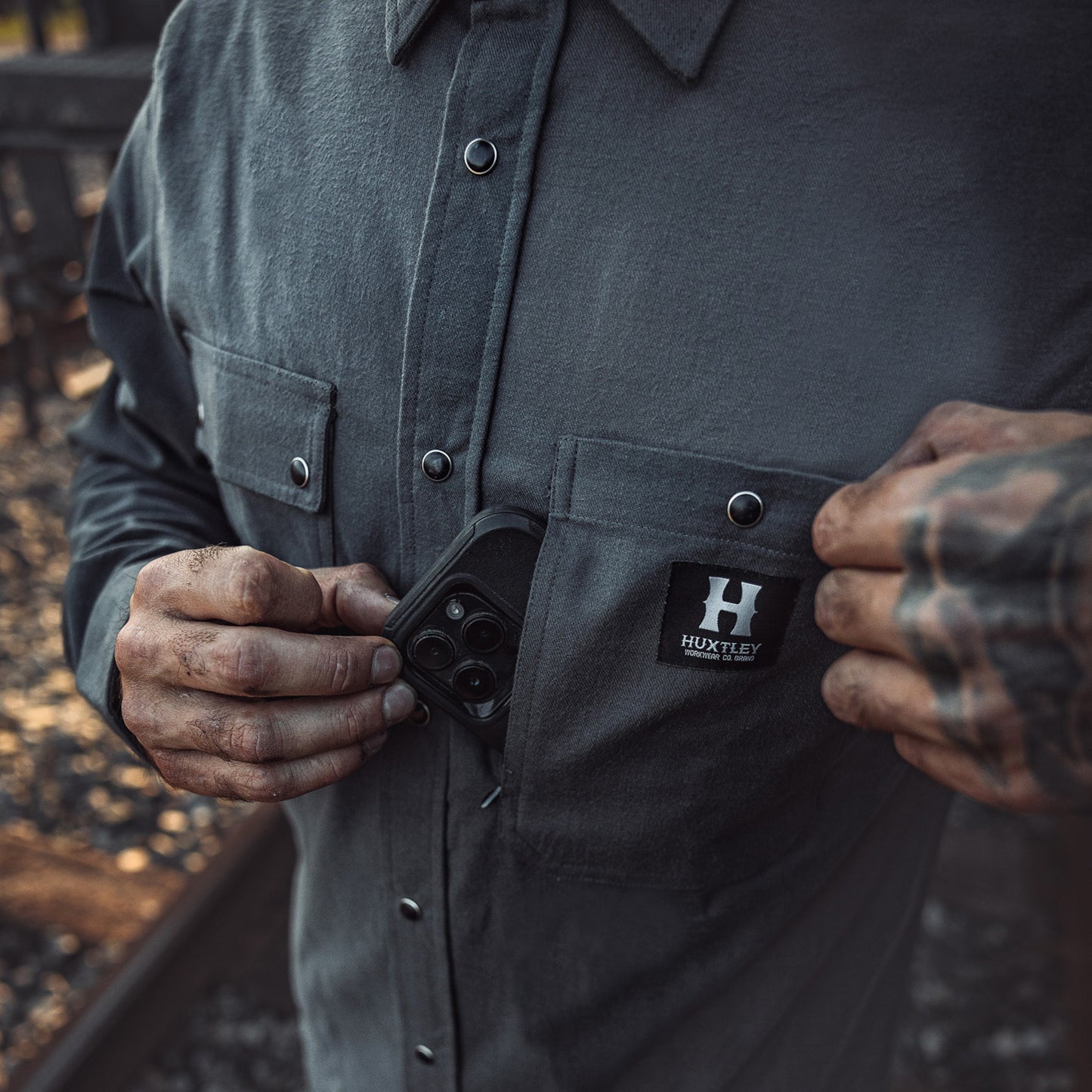 
                  
                    HD-57 Flex Flannel Gunmetal
                  
                